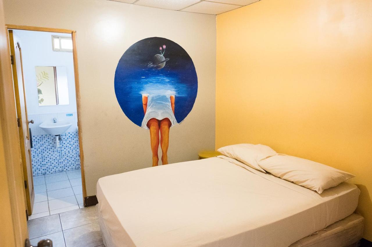 Hostel Nucapacha Гуаякиль Экстерьер фото