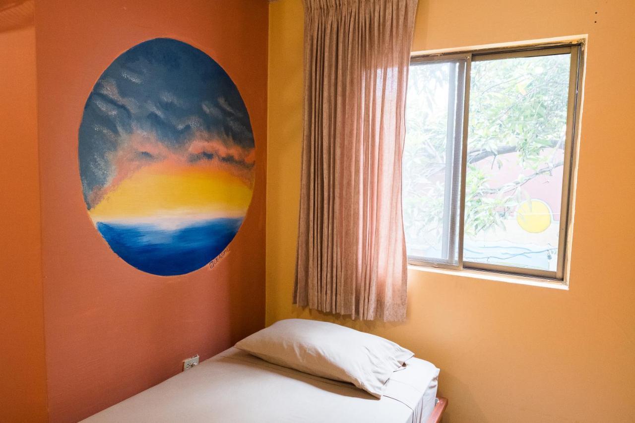 Hostel Nucapacha Гуаякиль Экстерьер фото